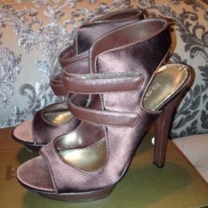 Bebe Tanya Heel in Satin Brown Size 7